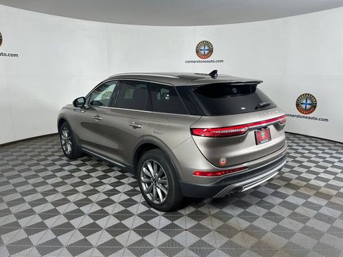 Used 2020 Lincoln Corsair AWD w/ Premium Package image 19