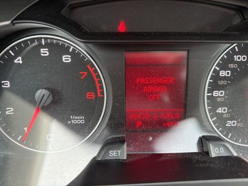 Used 2011 Audi A4 2.0T Premium Plus AWD/4WD image 9