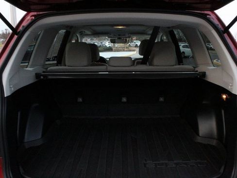 Used 2018 Subaru Forester 2.5i Premium w/ All-Weather Package image 10