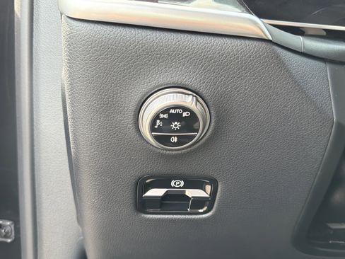 Used 2026 Mercedes-Benz GLC 300 4MATIC image 15