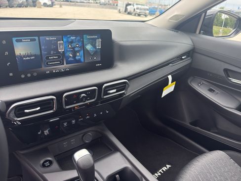 New 2027 Nissan Sentra SV FWD image 20