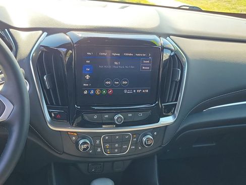 Used 2024 Chevrolet Traverse Premier w/ Redline Edition FWD image 23