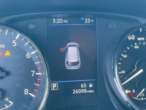 Certified 2020 Nissan Rogue SV w/ Premium Package image 23