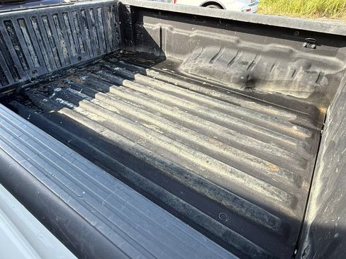 Used 2018 Nissan Frontier S w/ Work Truck Package RWD image 21