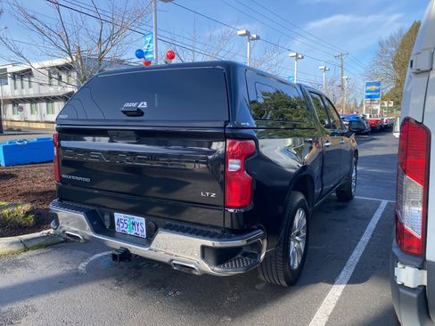 Used 2019 Chevrolet Silverado 1500 LTZ image 4