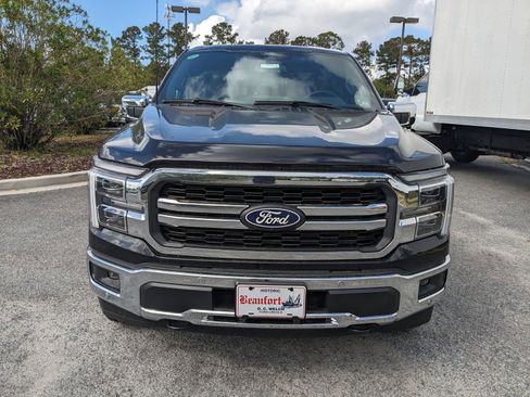 New 2025 Ford F150 Lariat w/ Equipment Group 501A Mid image 8