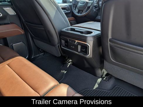 Used 2024 GMC Sierra 3500 Denali Ultimate AWD/4WD image 32