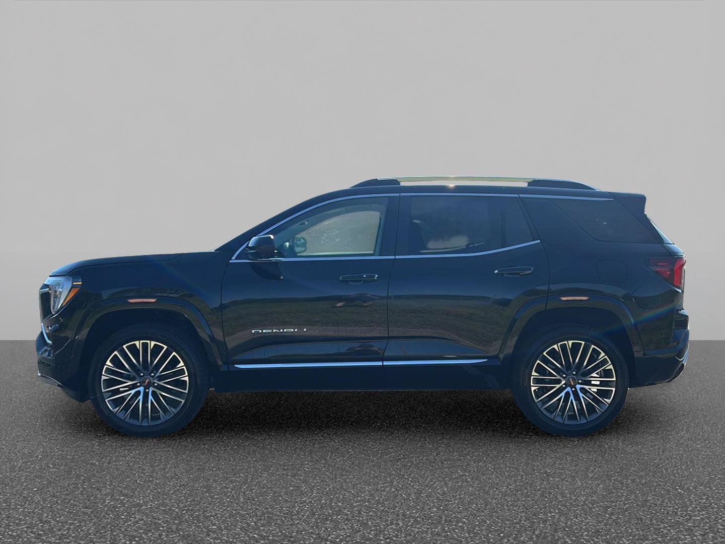 New 2027 GMC Terrain Denali AWD/4WD image 2
