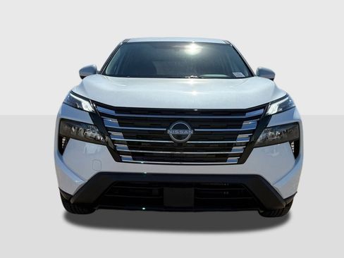 New 2026 Nissan Rogue SV w/ Cold Weather Package FWD image 8