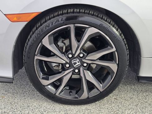 Used 2018 Honda Civic Sport image 15