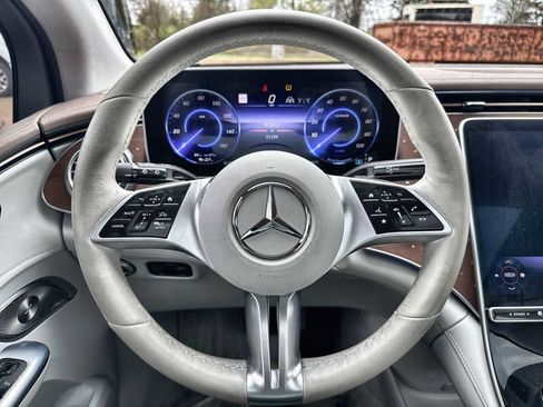 Used 2023 Mercedes-Benz EQE 350+ SUV image 20