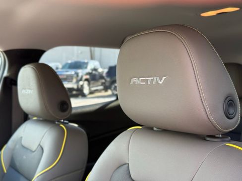 New 2026 Chevrolet Trax ACTIV w/ Driver Confidence Package FWD image 17