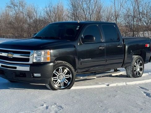 Used 2010 Chevrolet Silverado 1500 LT w/ Power Pack Plus image 1