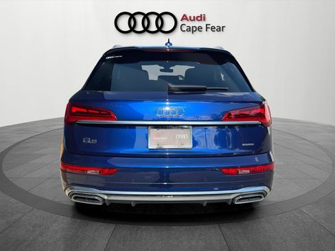 Used 2023 Audi Q5 2.0T Premium w/ Convenience Package AWD/4WD image 3