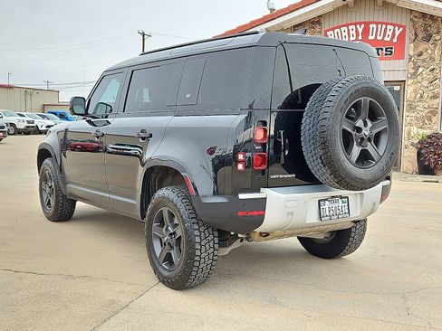 Used 2023 Land Rover Defender 110 image 2