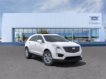 New 2025 Cadillac XT5 Luxury w/ LPO, Floor Liner Package