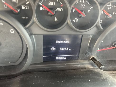 Used 2021 Chevrolet Silverado 2500 W/T w/ WT Fleet Convenience Package image 12