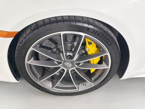 Certified 2024 Porsche 911 Carrera S RWD image 11
