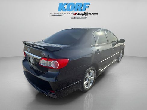 Used 2011 Toyota Corolla S image 5