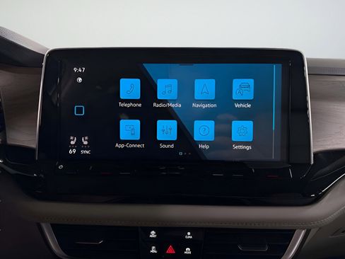 New 2026 Volkswagen Atlas SE image 15