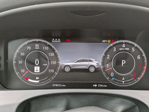 Used 2020 Jaguar F-PACE Prestige image 15