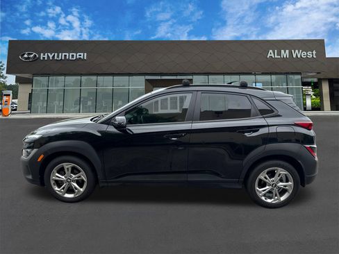 Used 2023 Hyundai Kona SEL FWD image 8