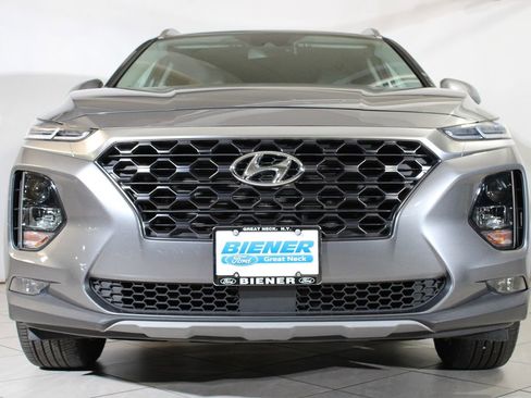 Used 2019 Hyundai Santa Fe SEL image 24
