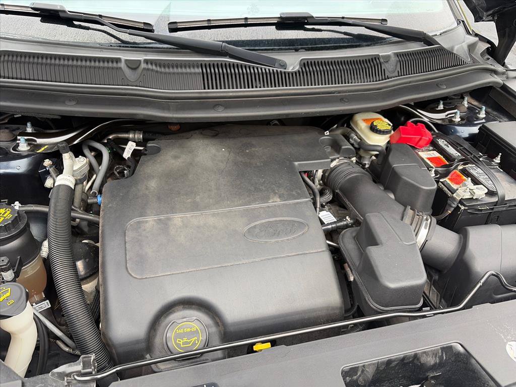 Used 2017 Ford Explorer XLT w/ Equipment Group 201A FWD image 34