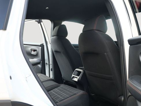 Used 2024 Honda HR-V Sport image 19