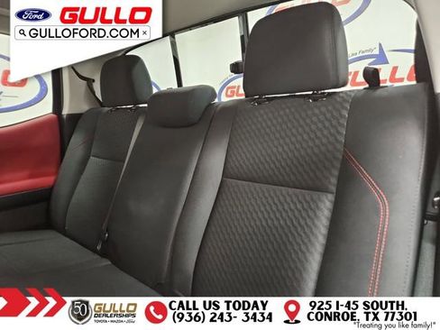 Used 2020 Toyota Tacoma SR5 image 14