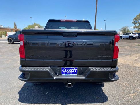 Used 2023 Chevrolet Silverado 1500 Custom RWD image 19