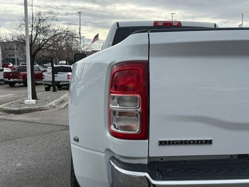 Used 2024 RAM 3500 Big Horn AWD/4WD image 34
