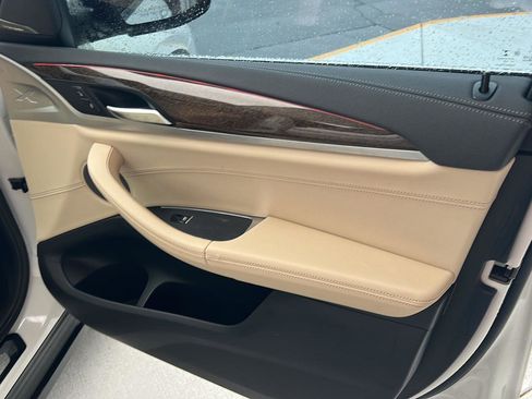 Used 2019 BMW X3 sDrive30i w/ Premium Package image 13