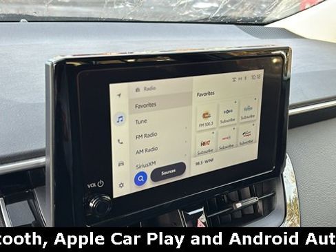 Used 2024 Toyota Corolla LE image 3