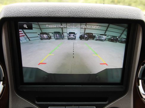 Used 2016 Ford F250 Lariat AWD/4WD image 33