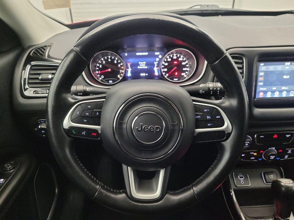 Used 2019 Jeep Compass Latitude FWD image 22