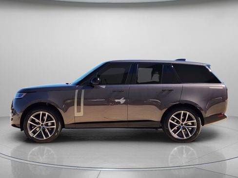 New 2026 Land Rover Range Rover SE AWD/4WD image 2