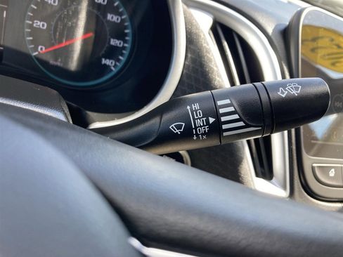 Used 2023 Chevrolet Malibu LT w/ Driver Confidence Package image 17