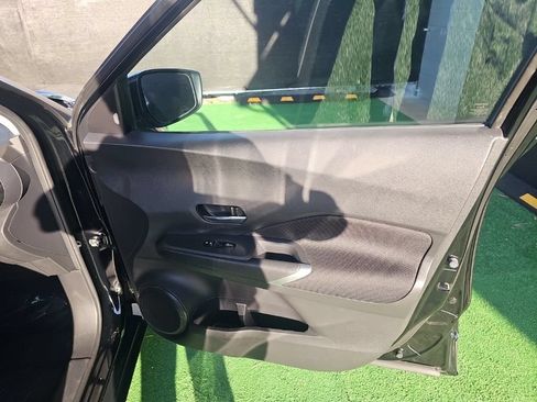 Used 2022 Nissan Kicks SV FWD image 37