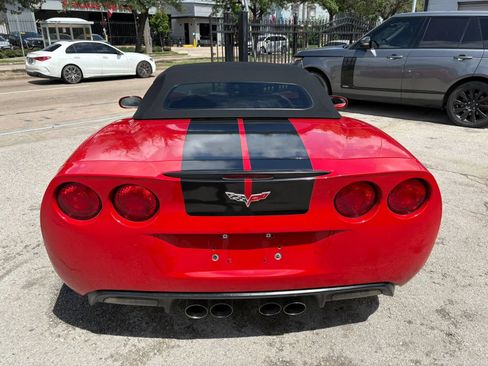 Used 2007 Chevrolet Corvette Convertible w/ Preferred Equipment Group RWD image 27