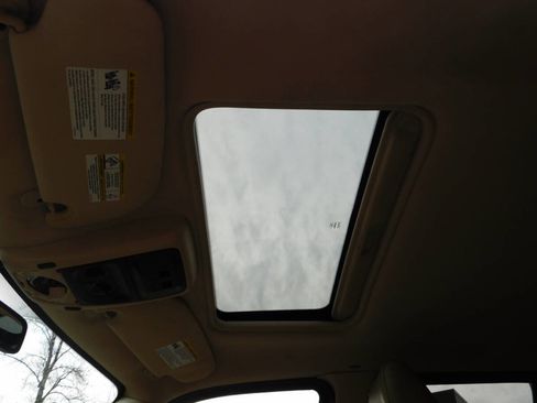 Used 2010 Ford Explorer XLT image 20