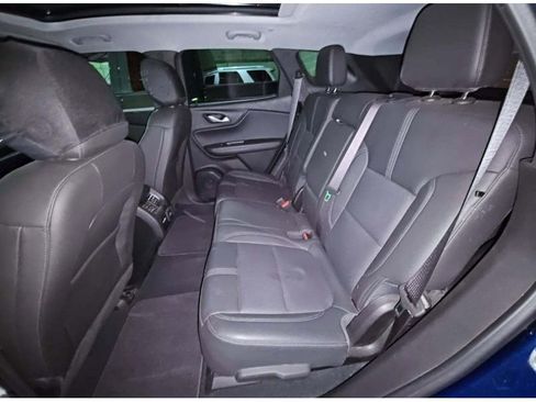 Used 2022 Chevrolet Blazer LT w/ Sound & Technology Package image 12