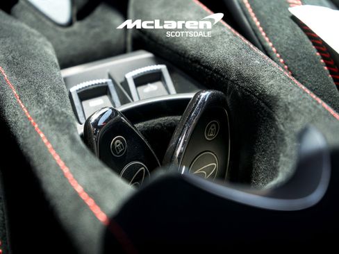 Used 2024 McLaren 750S Spider image 29