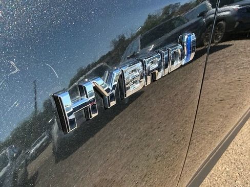 Used 2016 Toyota RAV4 Limited w/ Advanced Technology Package AWD/4WD image 12