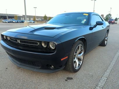 Used 2016 Dodge Challenger SXT Plus