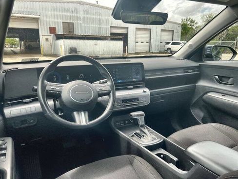 Used 2024 Hyundai Kona SEL FWD image 10