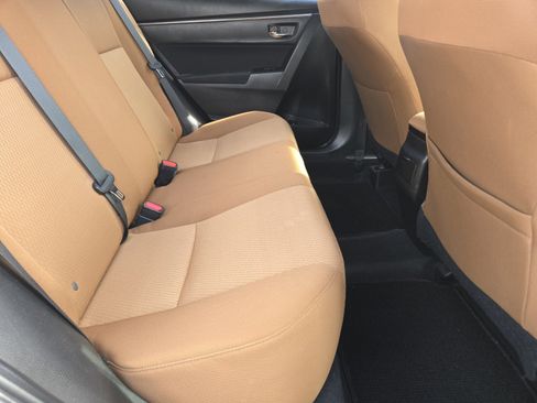 Used 2014 Toyota Corolla LE image 14