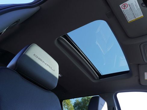 Certified 2021 GMC Sierra 2500 Denali w/ Denali Ultimate Package image 14