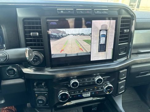 Used 2024 Ford F250 Lariat w/ Lariat Ultimate Package AWD/4WD image 12