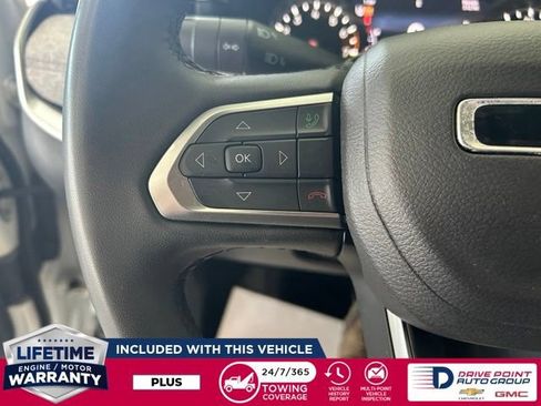 Used 2024 Jeep Compass Latitude AWD/4WD image 17